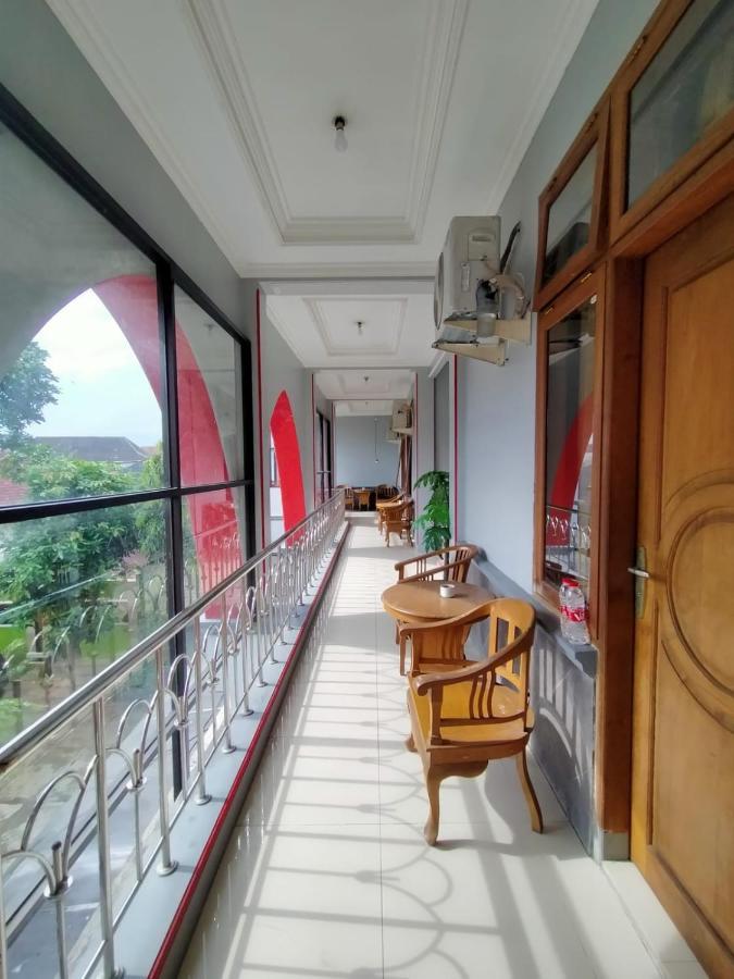Hotel Asri Baru Purwokerto Exterior photo