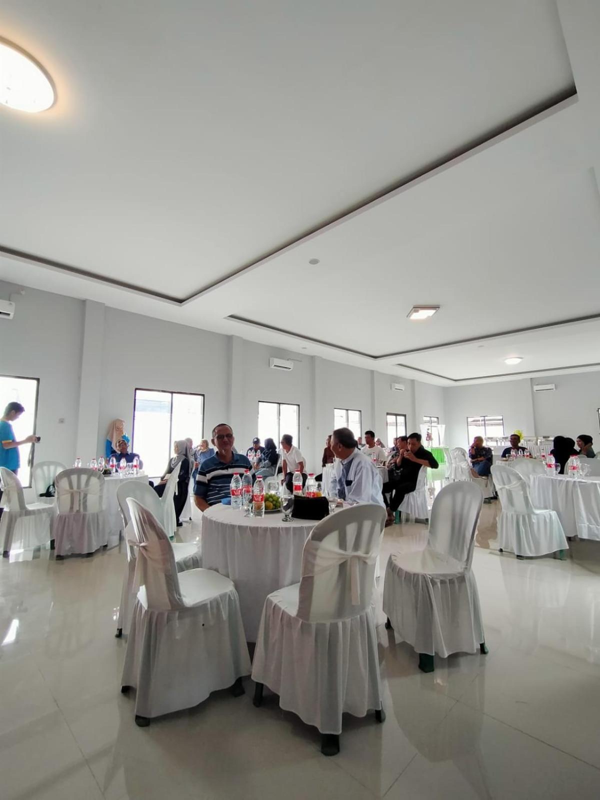 Hotel Asri Baru Purwokerto Exterior photo