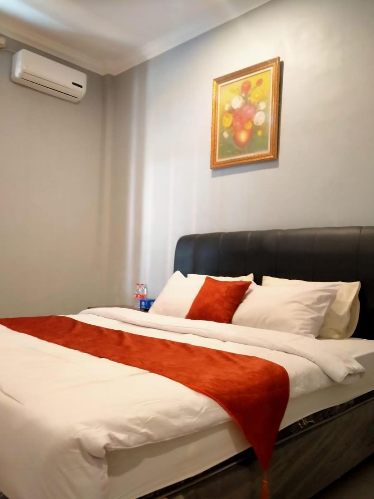 Hotel Asri Baru Purwokerto Exterior photo
