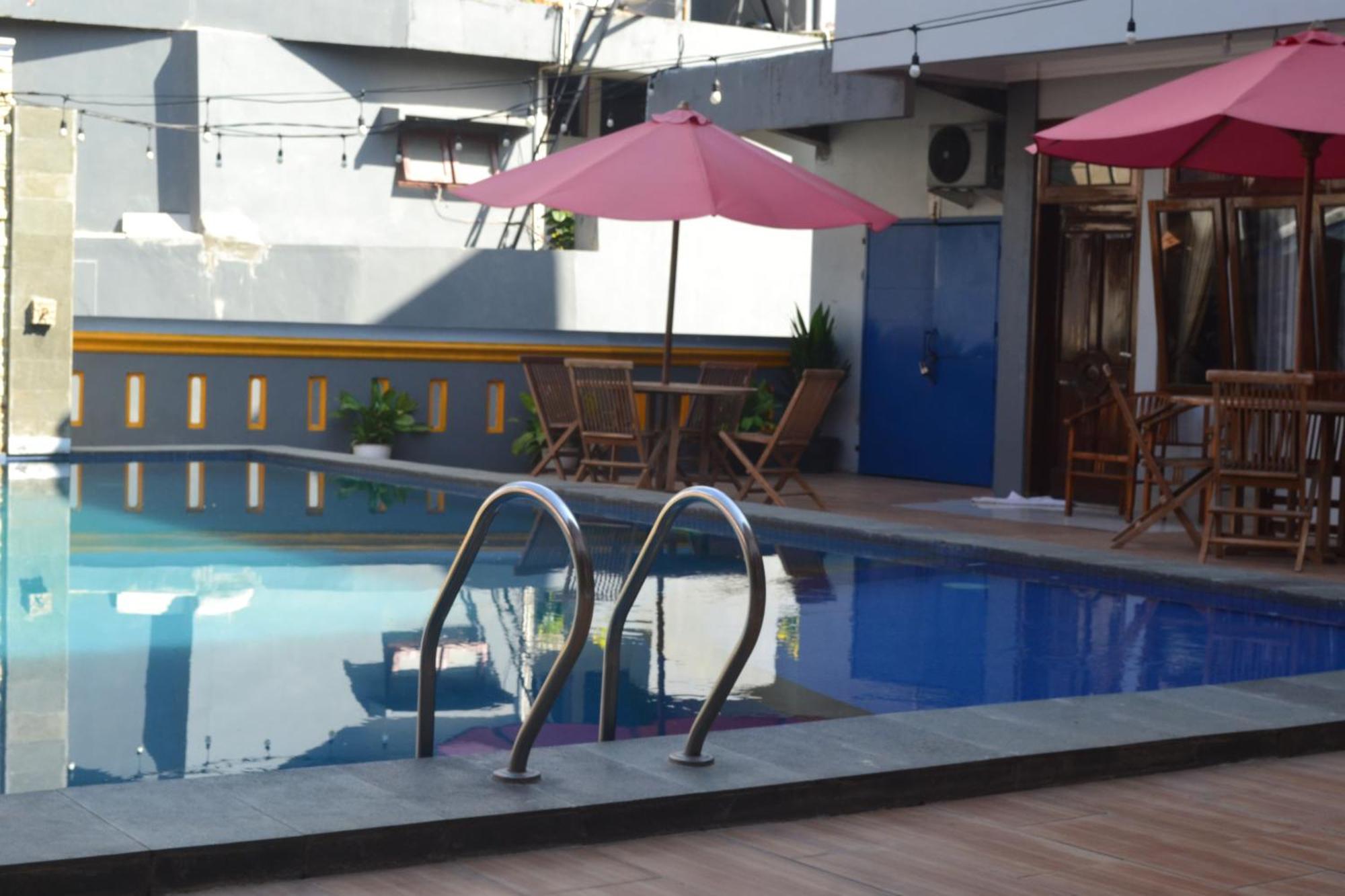 Hotel Asri Baru Purwokerto Exterior photo